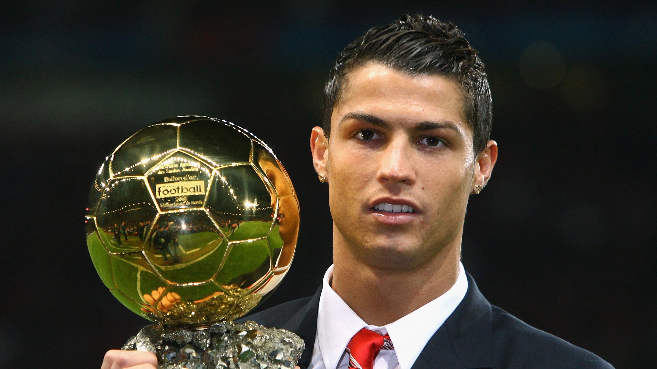 上海滩引擎撕裂珠江风，F1街道赛隐喻下的地域竞争新叙事