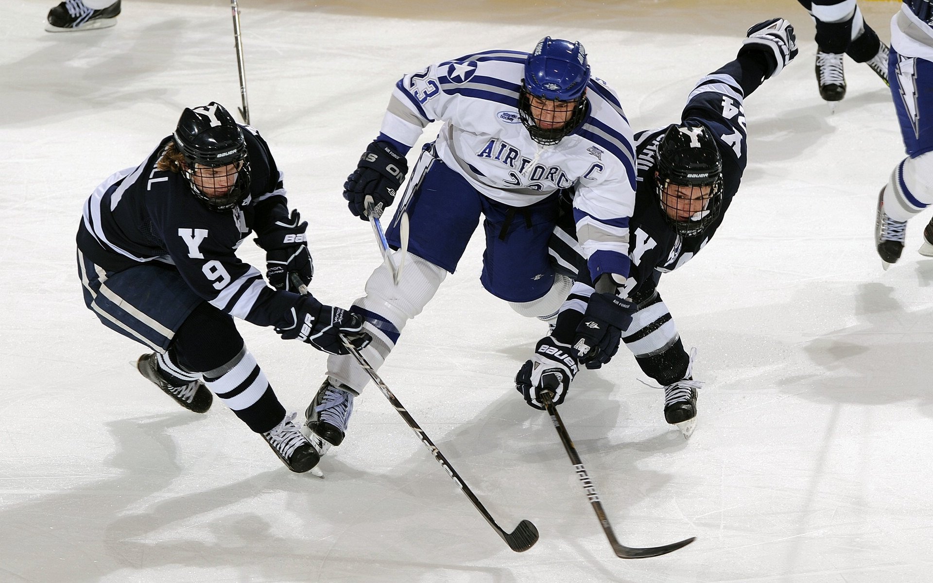 西甲国家德比之夜,布伦森打出统治级数据,一场跨越时空的竞技对话